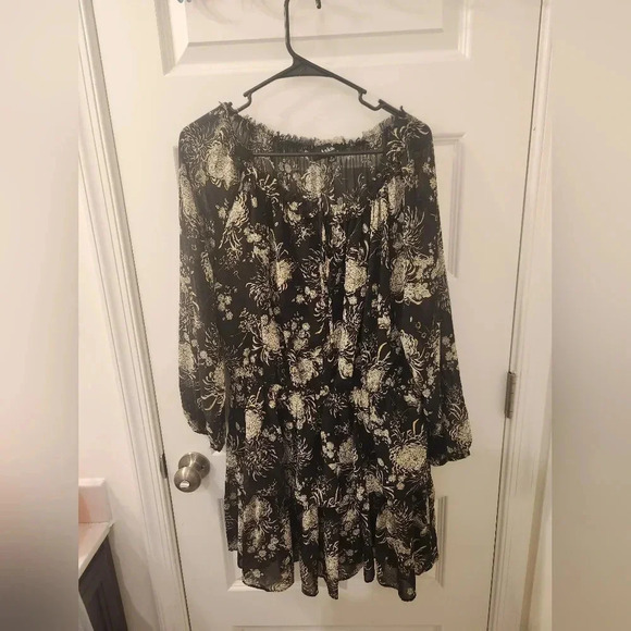 Aakaa Black Floral Print Long Sleeve Dress Midi Size S - Picture 1 of 5